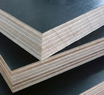 Ván ép cốp pha phủ phim – Ván ép cho nghành xây dựng